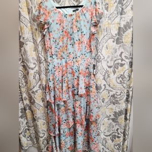R & K tiered floral dress size 18/large